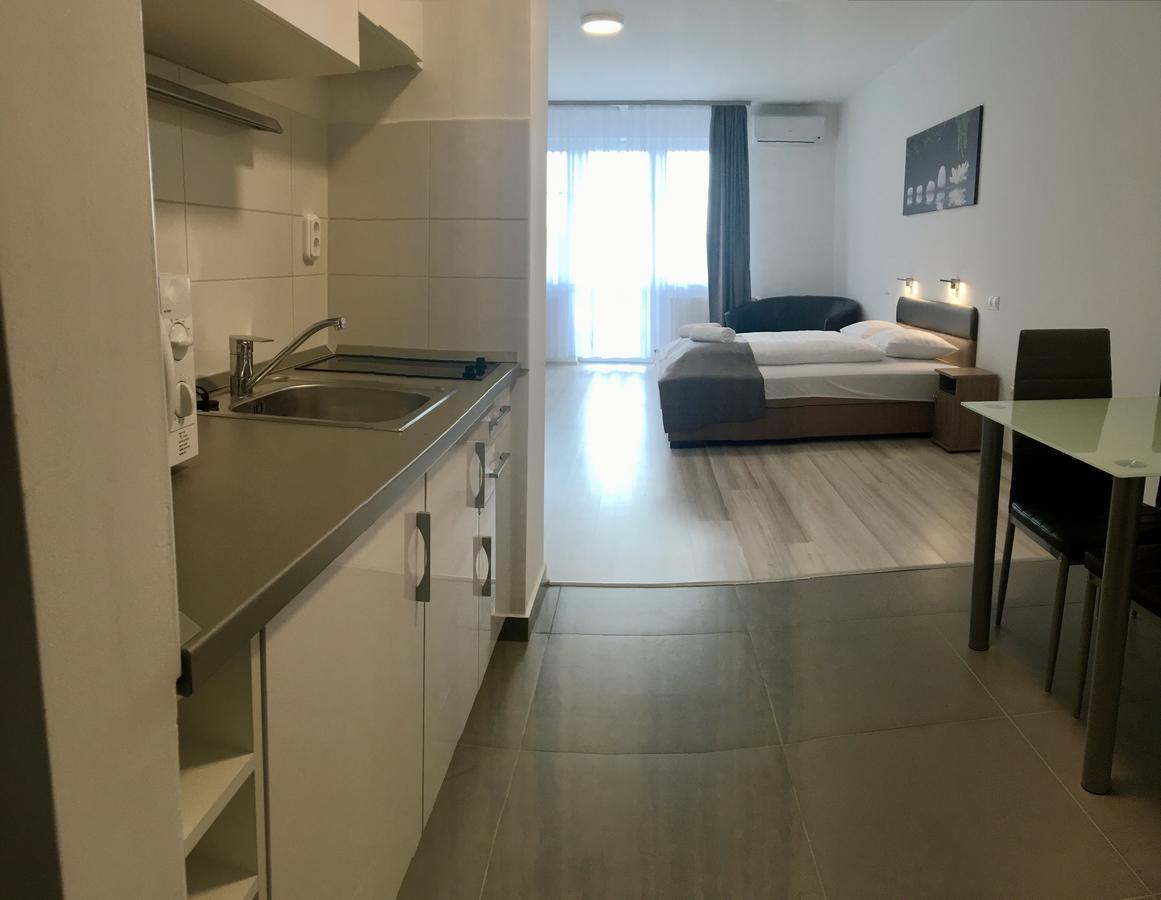 F&M Apartman 에게르잘록 외부 사진